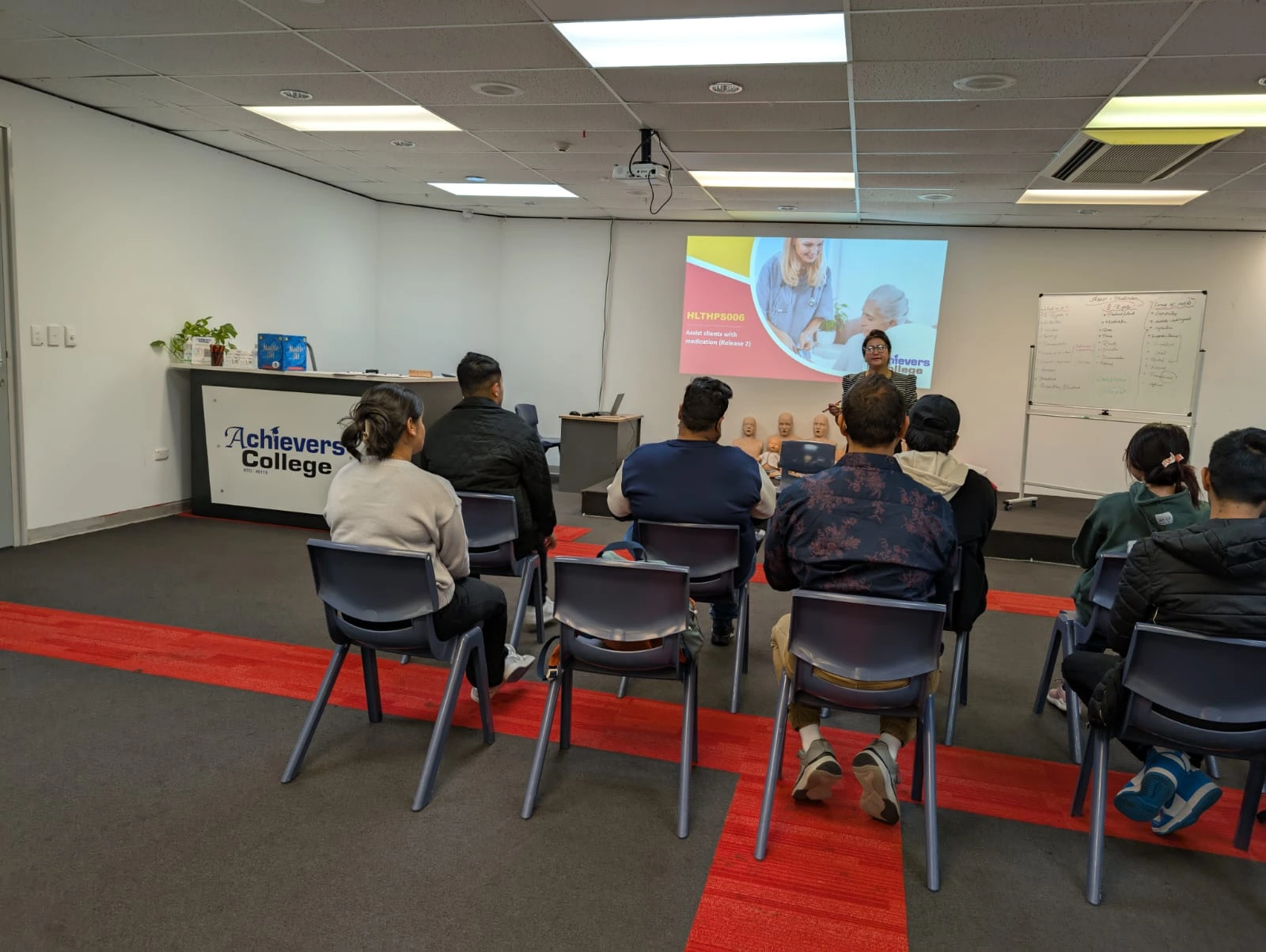 Why Manual Handling and First Aid Go Hand-in-Hand in Healthcare Workplaces