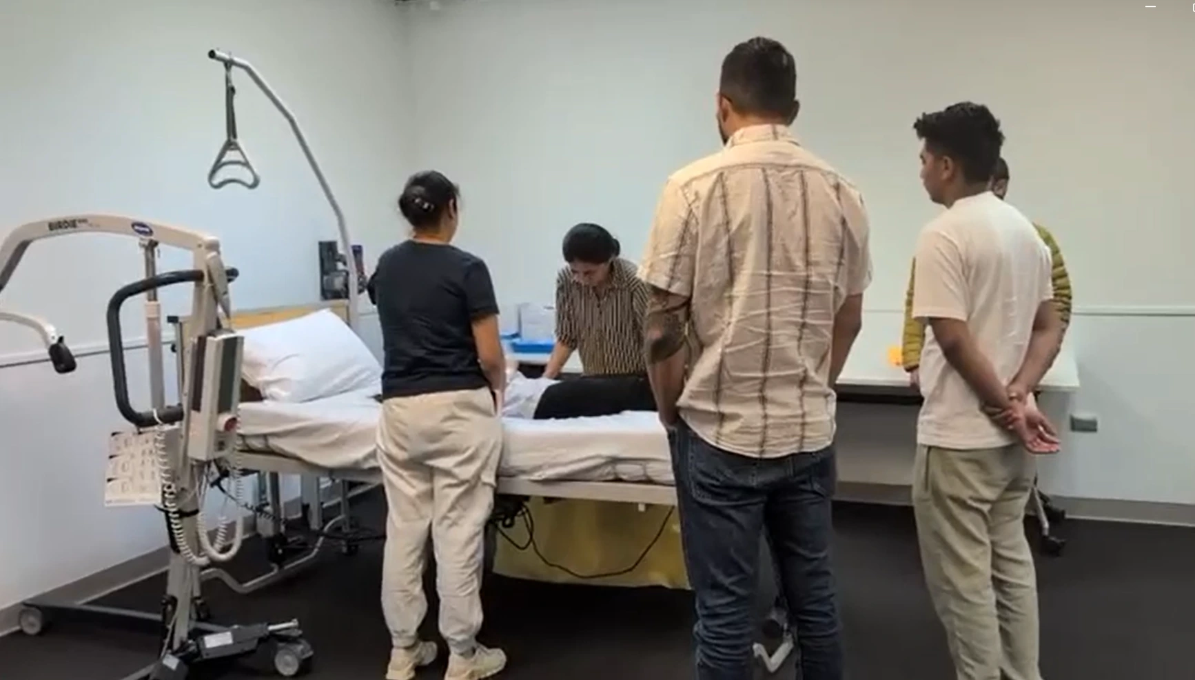 How to Perform CPR: A Step-by-Step Beginner's Guide